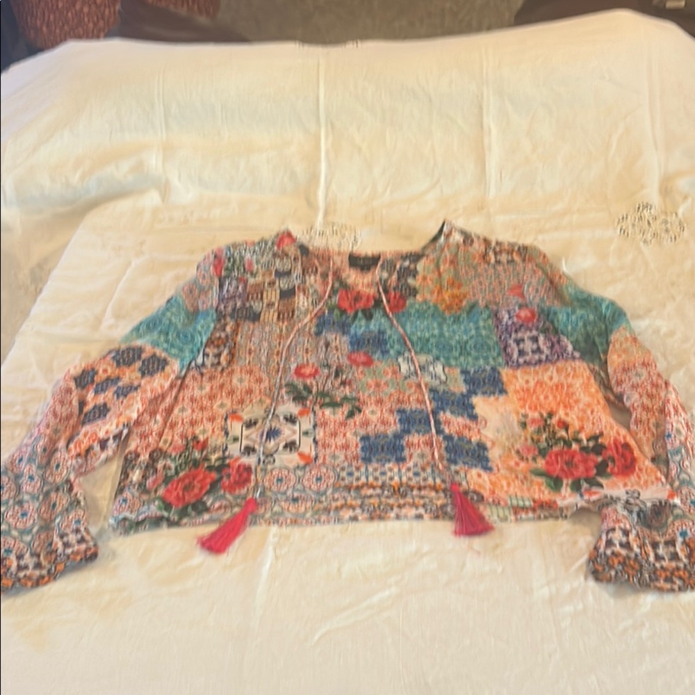 Shana Vibrant Floral Mosaic Top sz S